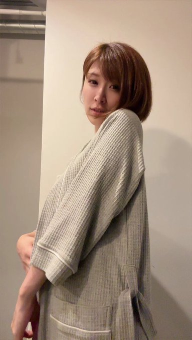 @sljafdosuahb01 の動画