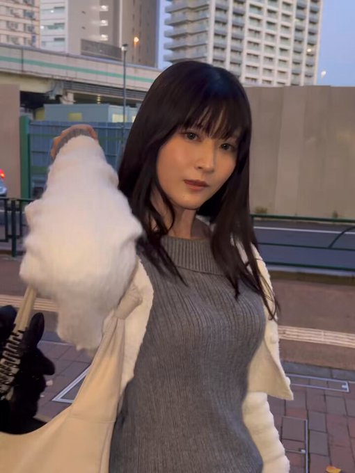 @sljafdosuahb01 の動画