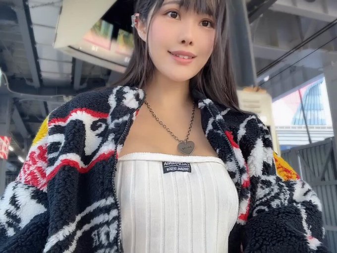 @sljafdosuahb01 の動画