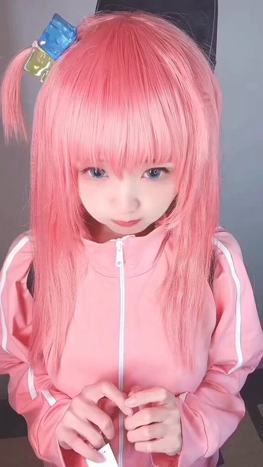 @sljafdosuahb01 の動画