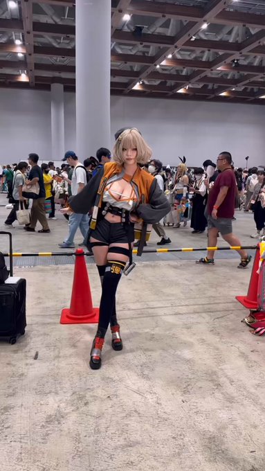 @offcos_circle の動画