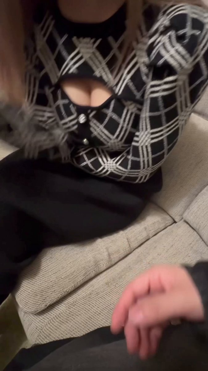 @sljafdosuahb01 の動画