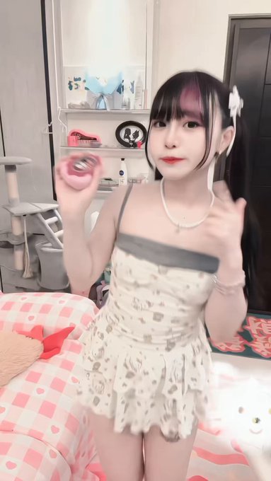@sljafdosuahb01 の動画