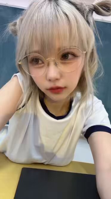 @sljafdosuahb01 の動画