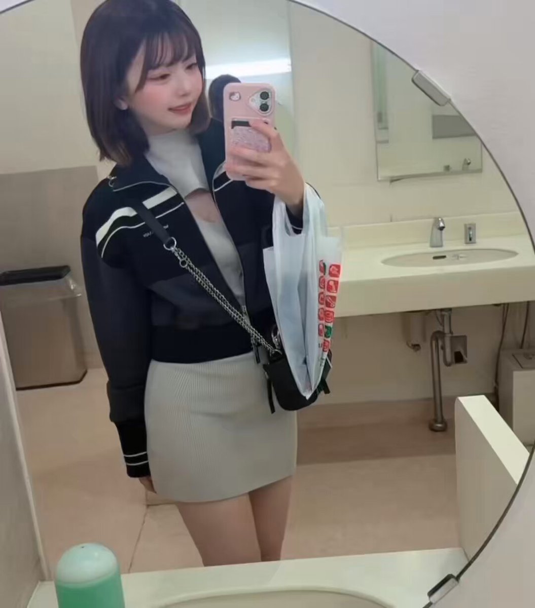 @sljafdosuahb01 の動画