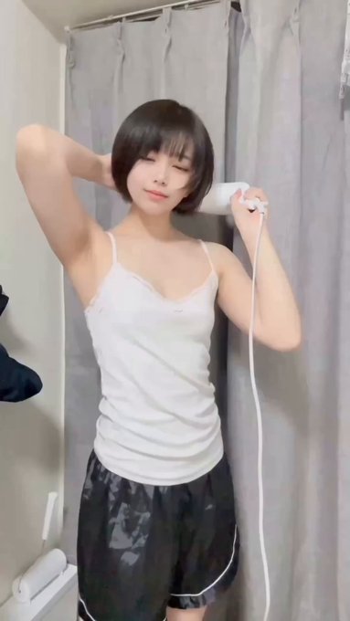 @sljafdosuahb01 の動画