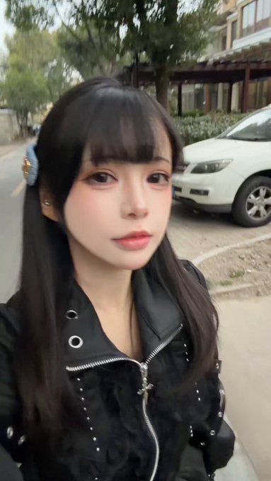 @sljafdosuahb01 の動画