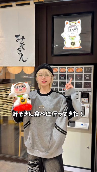 @sljafdosuahb01 の動画