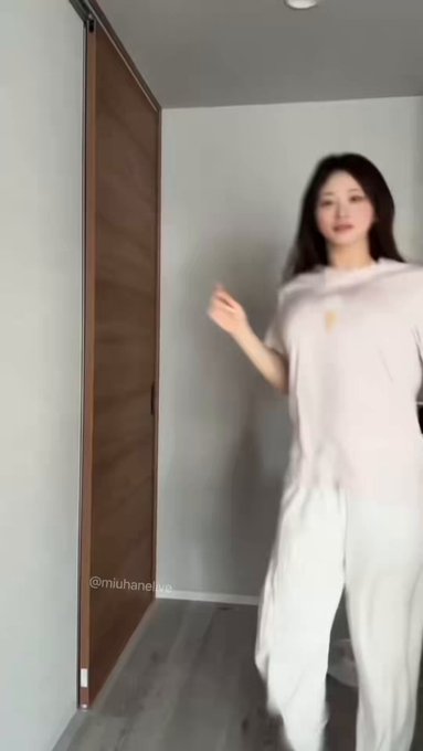 @sljafdosuahb01 の動画