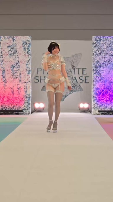 @sljafdosuahb01 の動画