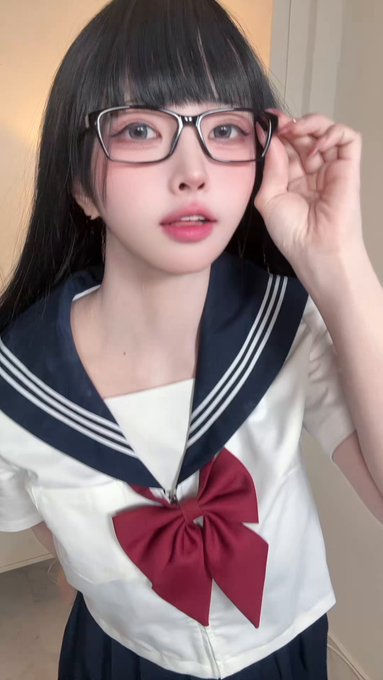 @sljafdosuahb01 の動画