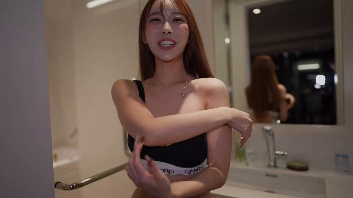 @sljafdosuahb01 の動画