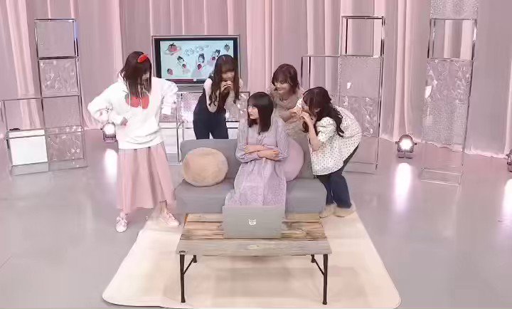 @AiCharmCraft の動画