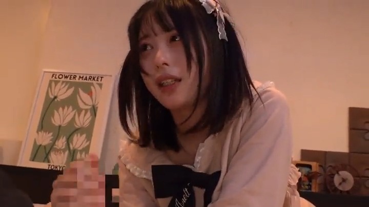@ura_aka_labo の動画